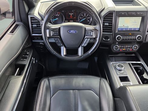 Used 2021 Ford Expedition Limited image 14
