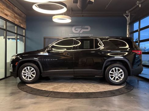 Used 2022 Chevrolet Traverse LS w/ LPO, Floor Liner Package AWD/4WD image 6