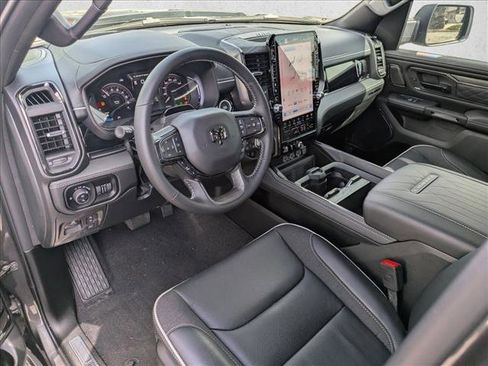 Used 2025 RAM 1500 Limited image 9