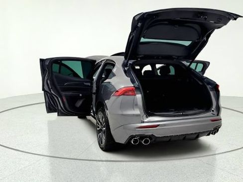 Used 2023 Maserati Grecale GT AWD/4WD image 17