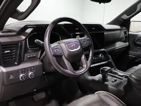Used 2023 GMC Sierra 1500 AT4X AWD/4WD image 18