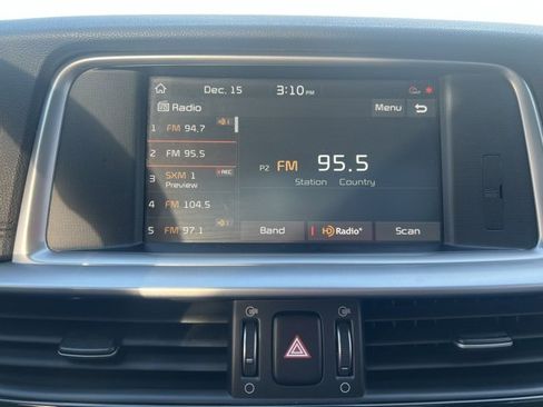 Used 2020 Kia Optima Premium image 14