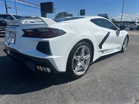 Used 2020 Chevrolet Corvette Stingray Preferred Cpe w/ 2LT Preferred Equipment Group RWD image 8