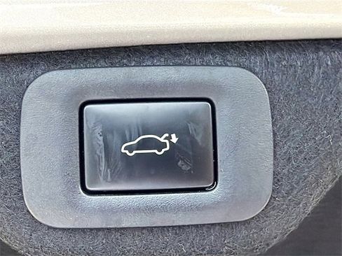 Used 2020 Lexus ES 350 w/ Premium Package image 13