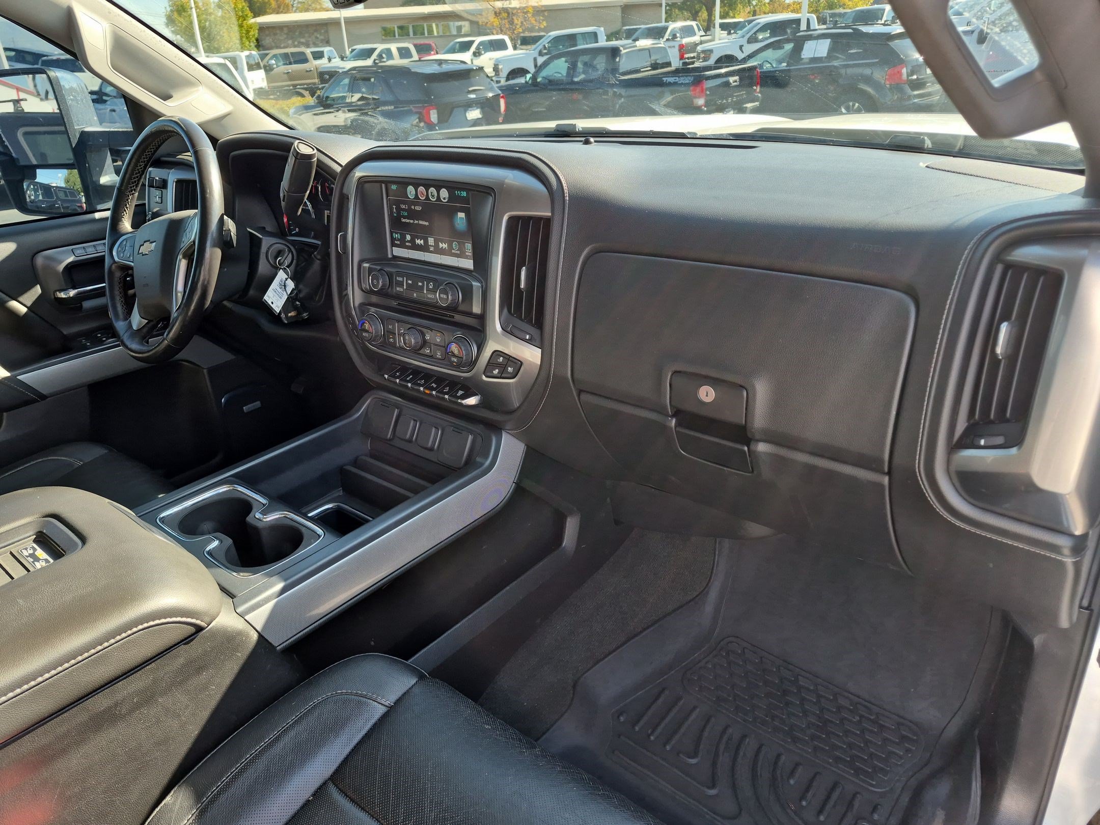 Used 2016 Chevrolet Silverado 2500 LTZ w/ Duramax Plus Package AWD/4WD image 33