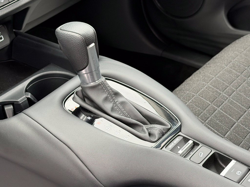 Certified 2023 Honda HR-V LX image 20