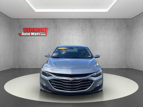 Used 2024 Chevrolet Malibu LT FWD image 2