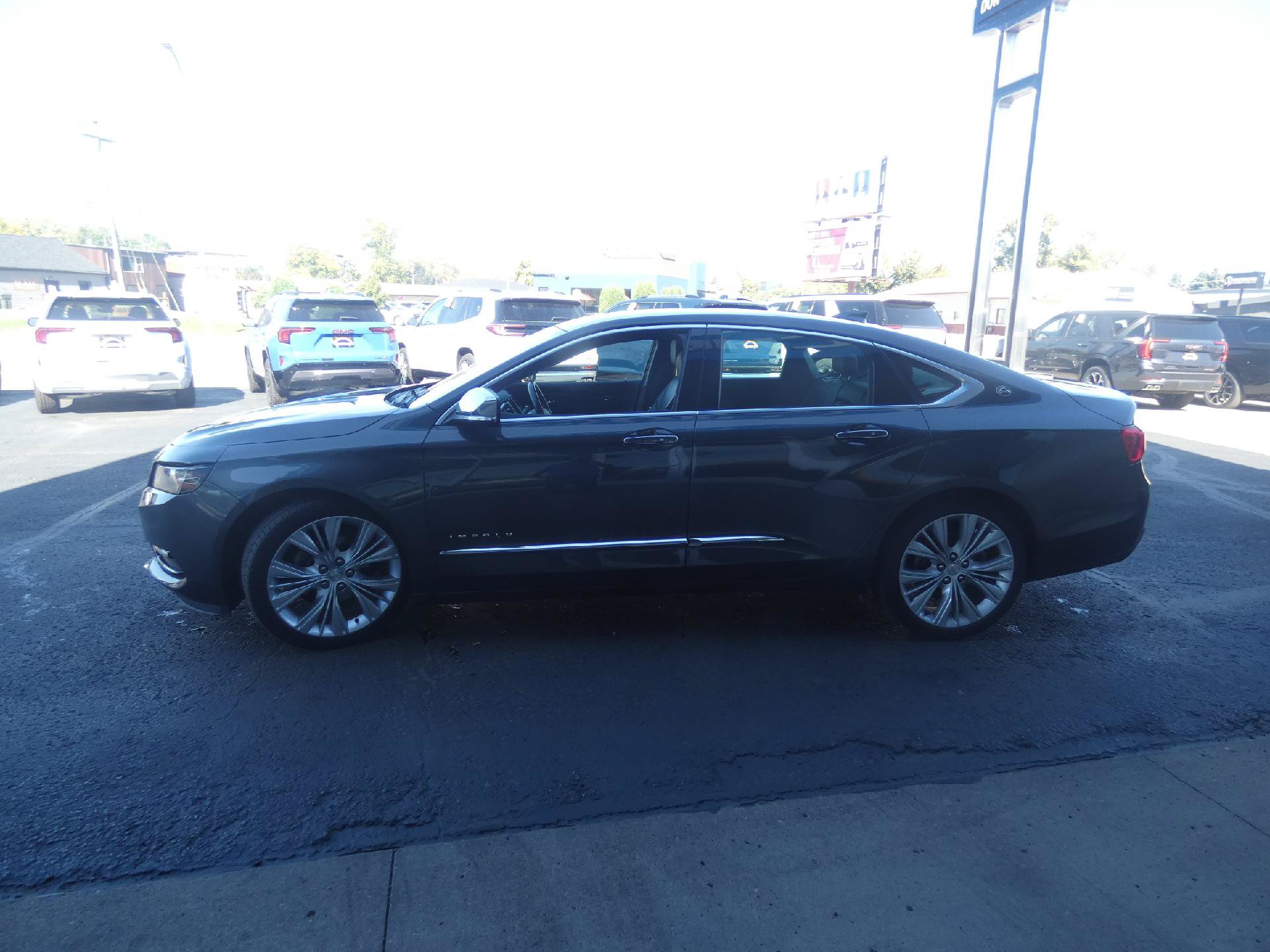 Certified 2019 Chevrolet Impala Premier w/ Premier Confidence Package FWD image 10