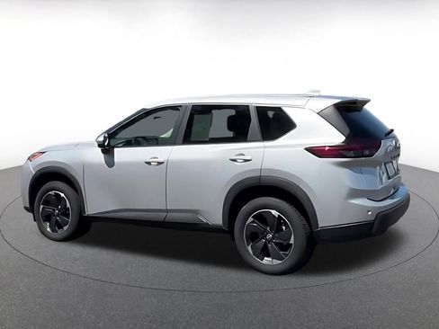 Used 2025 Nissan Rogue SV AWD/4WD image 10