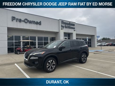 Used 2022 Nissan Rogue SV FWD image 1