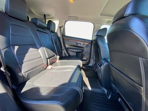 Used 2020 Honda CR-V Touring image 14