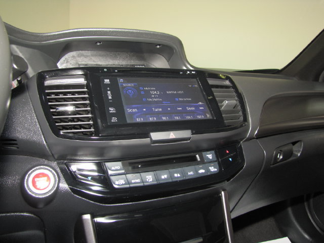 Certified 2017 Honda Accord EX-L image 30