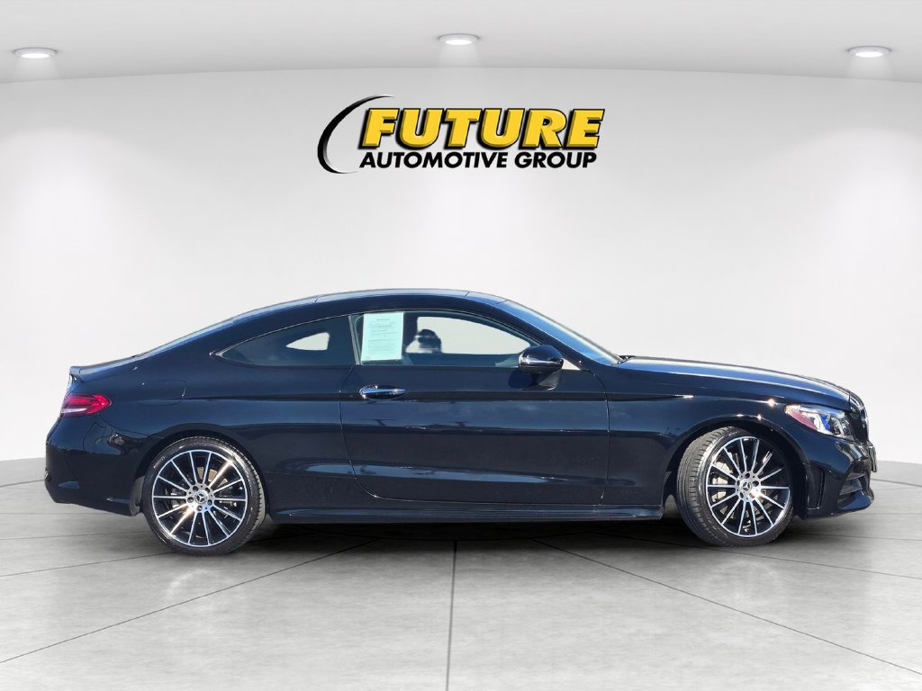 Used 2023 Mercedes-Benz C 300 Coupe image 3