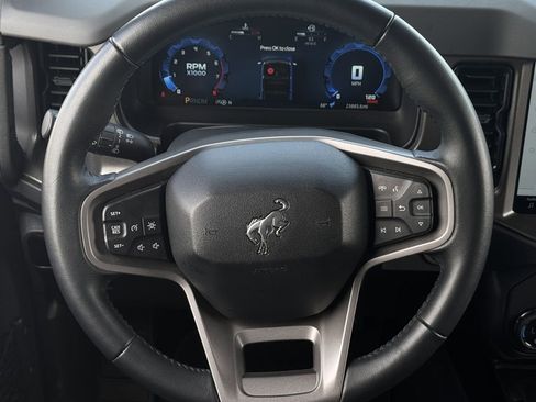Used 2025 Ford Bronco Big Bend AWD/4WD image 13
