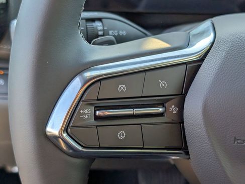 New 2026 Chevrolet Equinox LT w/ Midnight Edition image 17