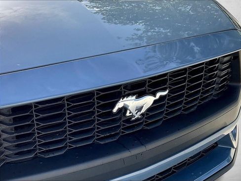 Used 2025 Ford Mustang Coupe RWD image 27