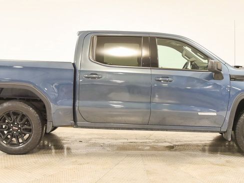 Used 2024 GMC Sierra 1500 Elevation image 12
