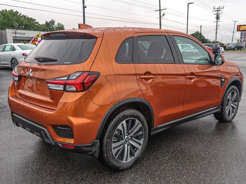Used 2025 Mitsubishi Outlander Sport ES AWD/4WD image 9