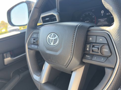 New 2026 Toyota 4Runner Limited image 33