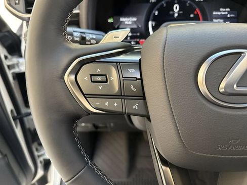 New 2025 Lexus LX 700h Overtrail image 11