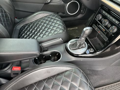Used 2019 Volkswagen Beetle 2.0T FWD image 28