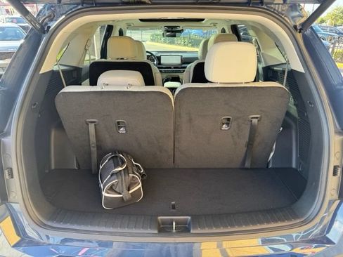 Used 2025 Kia Sorento SX FWD image 35