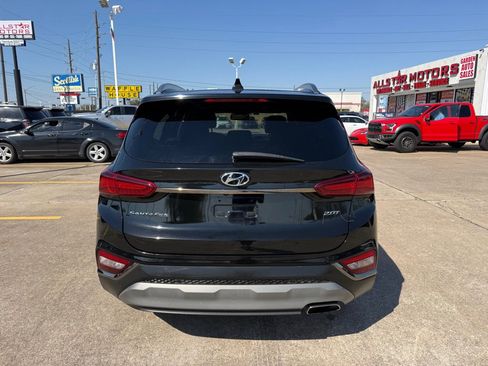 Used 2019 Hyundai Santa Fe SEL w/ Cargo Package FWD image 10