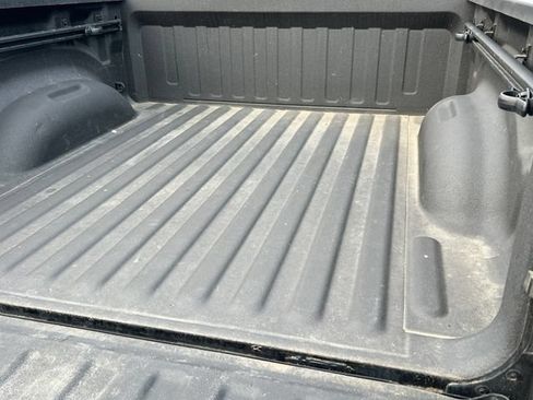 Used 2019 RAM 1500 Big Horn AWD/4WD image 10