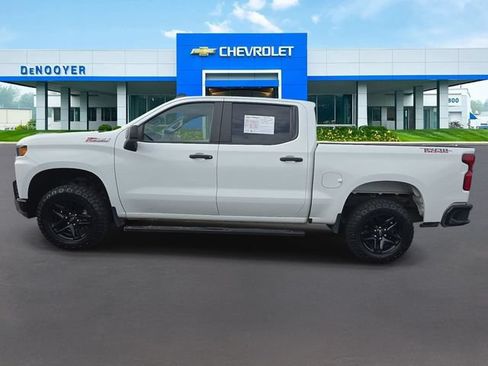 Used 2021 Chevrolet Silverado 1500 Custom Trail Boss w/ Safety Confidence Package AWD/4WD image 10