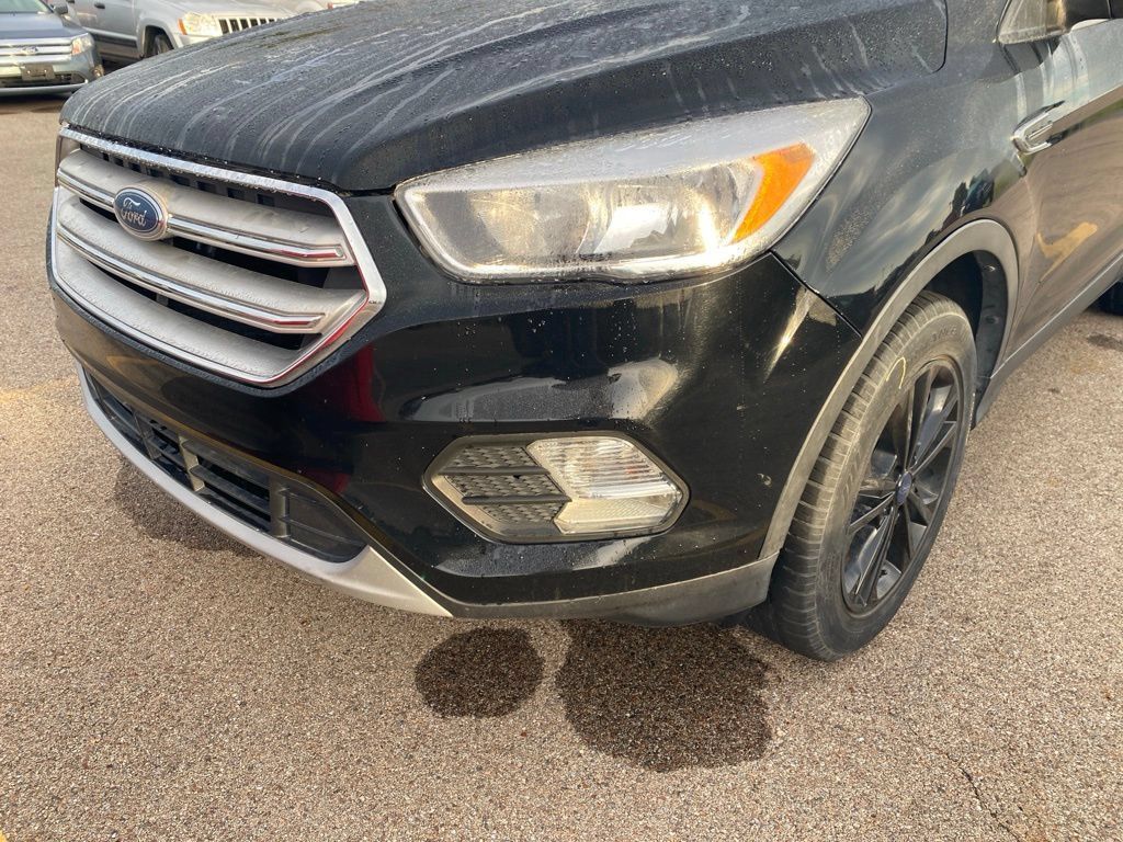 Used 2018 Ford Escape SE AWD/4WD image 18