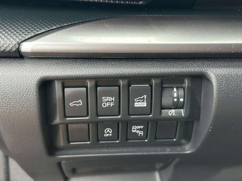 Certified 2023 Subaru Forester Premium AWD/4WD image 32