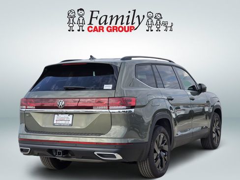 New 2026 Volkswagen Atlas SE FWD image 4