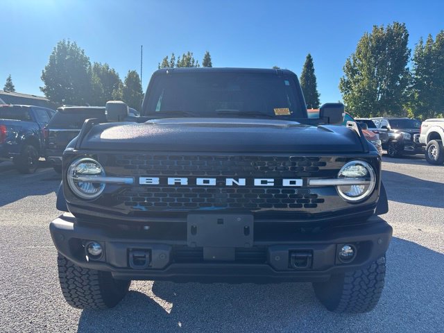 Used 2025 Ford Bronco Badlands AWD/4WD image 2