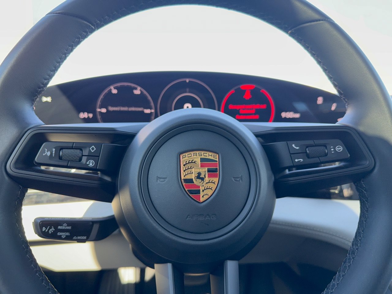 Used 2020 Porsche Taycan 4S AWD/4WD image 10