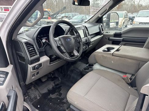 Used 2018 Ford F150 XLT w/ Equipment Group 301A Mid image 9