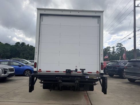 Used 2024 Isuzu NPR RWD image 24