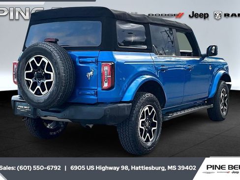 Used 2022 Ford Bronco Outer Banks image 11