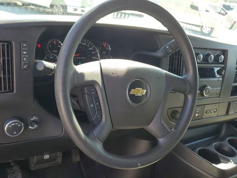 Used 2018 Chevrolet Express 2500 Work Van w/ Driver Convenience Package image 11