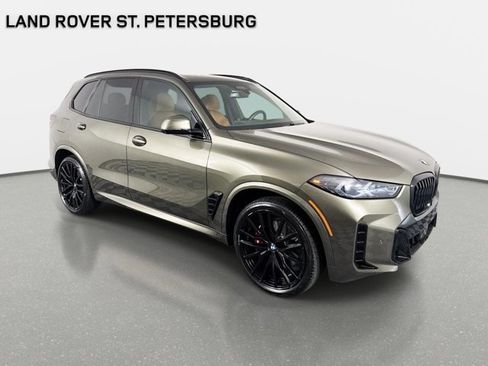 Used 2025 BMW X5 xDrive40i w/ Executive Package image 3
