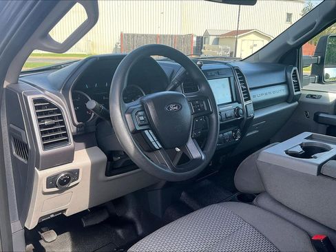 Used 2022 Ford F350 XLT AWD/4WD image 14