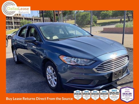 Used 2018 Ford Fusion S FWD image 1