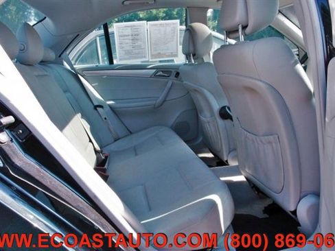 Used 2006 Mercedes-Benz C 230 Sedan image 11