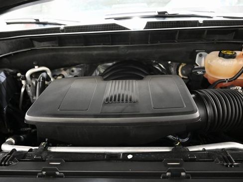 Used 2022 GMC Yukon SLT w/ SLT Premium Package image 32