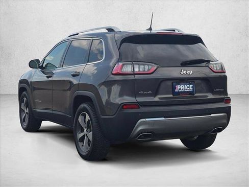 Used 2019 Jeep Cherokee Limited AWD/4WD image 8