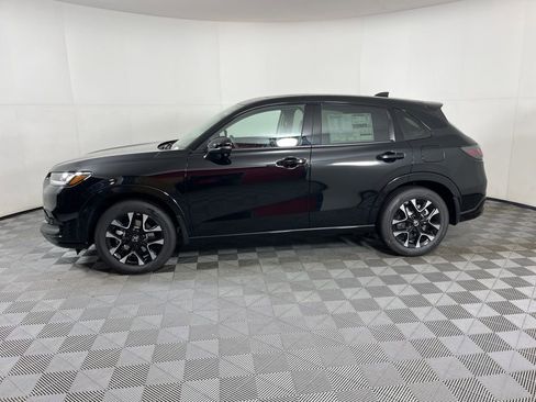 New 2026 Honda HR-V EX-L image 2