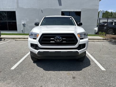 Used 2022 Toyota Tacoma SR w/ SX Package RWD image 12