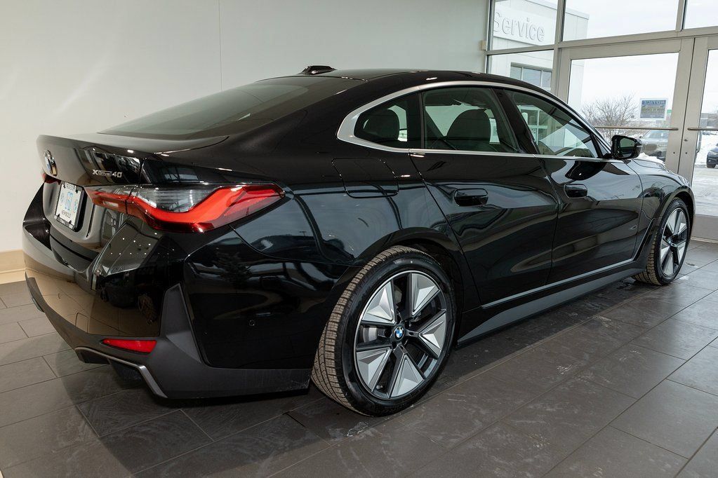 New 2026 BMW i4 xDrive40i w/ Premium Package AWD/4WD image 5