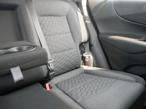 Used 2018 Chevrolet Equinox LT AWD/4WD image 14