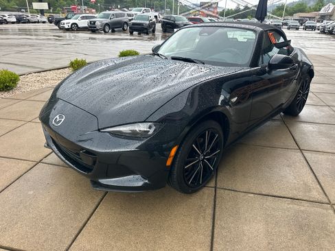 New 2026 MAZDA MX-5 Miata Grand Touring RWD image 6