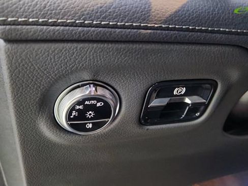 Used 2023 Mercedes-Benz EQS 450+ 4MATIC SUV image 42